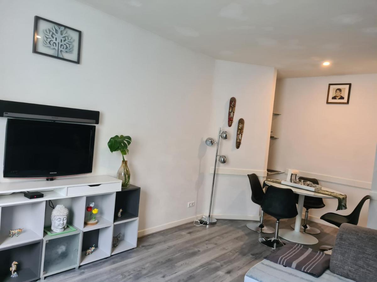 1 Bedroom 15 Min By Tram To Amsterdam Centre! エクステリア 写真