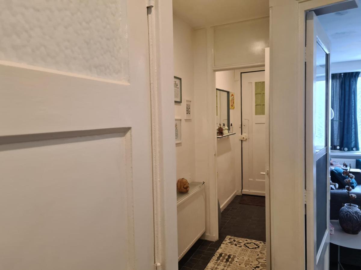 1 Bedroom 15 Min By Tram To Amsterdam Centre! エクステリア 写真