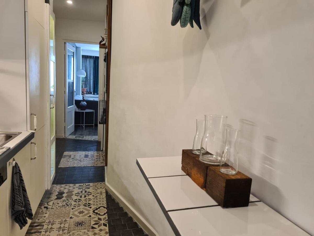 1 Bedroom 15 Min By Tram To Amsterdam Centre! エクステリア 写真