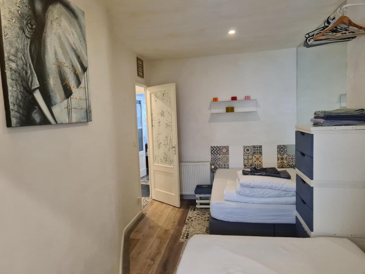 1 Bedroom 15 Min By Tram To Amsterdam Centre! エクステリア 写真