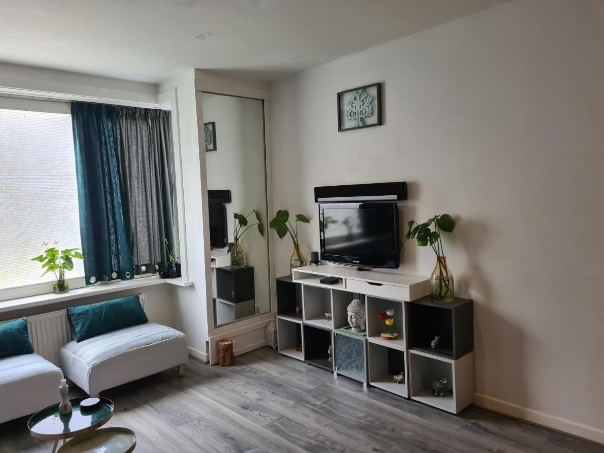 1 Bedroom 15 Min By Tram To Amsterdam Centre! エクステリア 写真