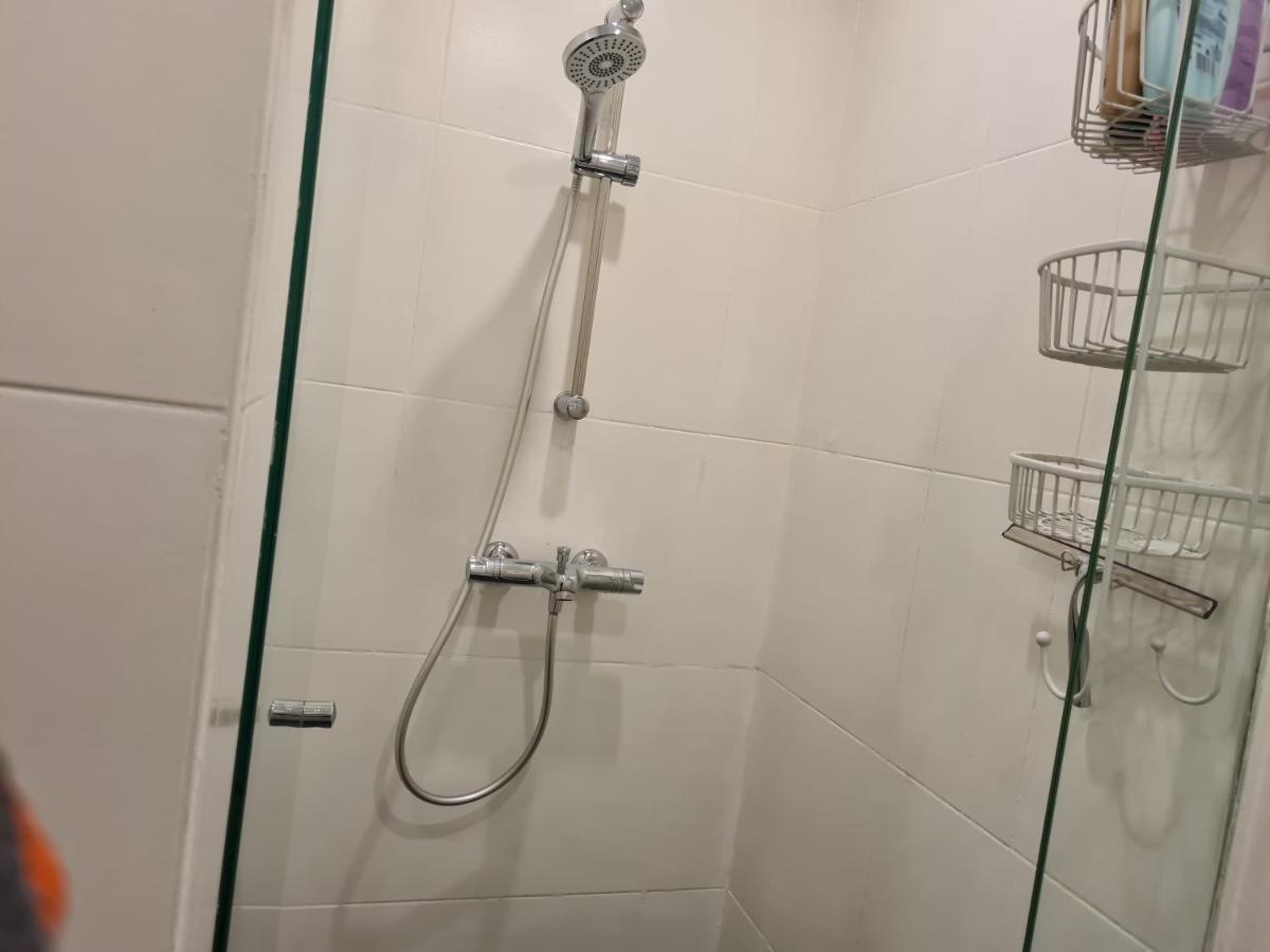 1 Bedroom 15 Min By Tram To Amsterdam Centre! エクステリア 写真